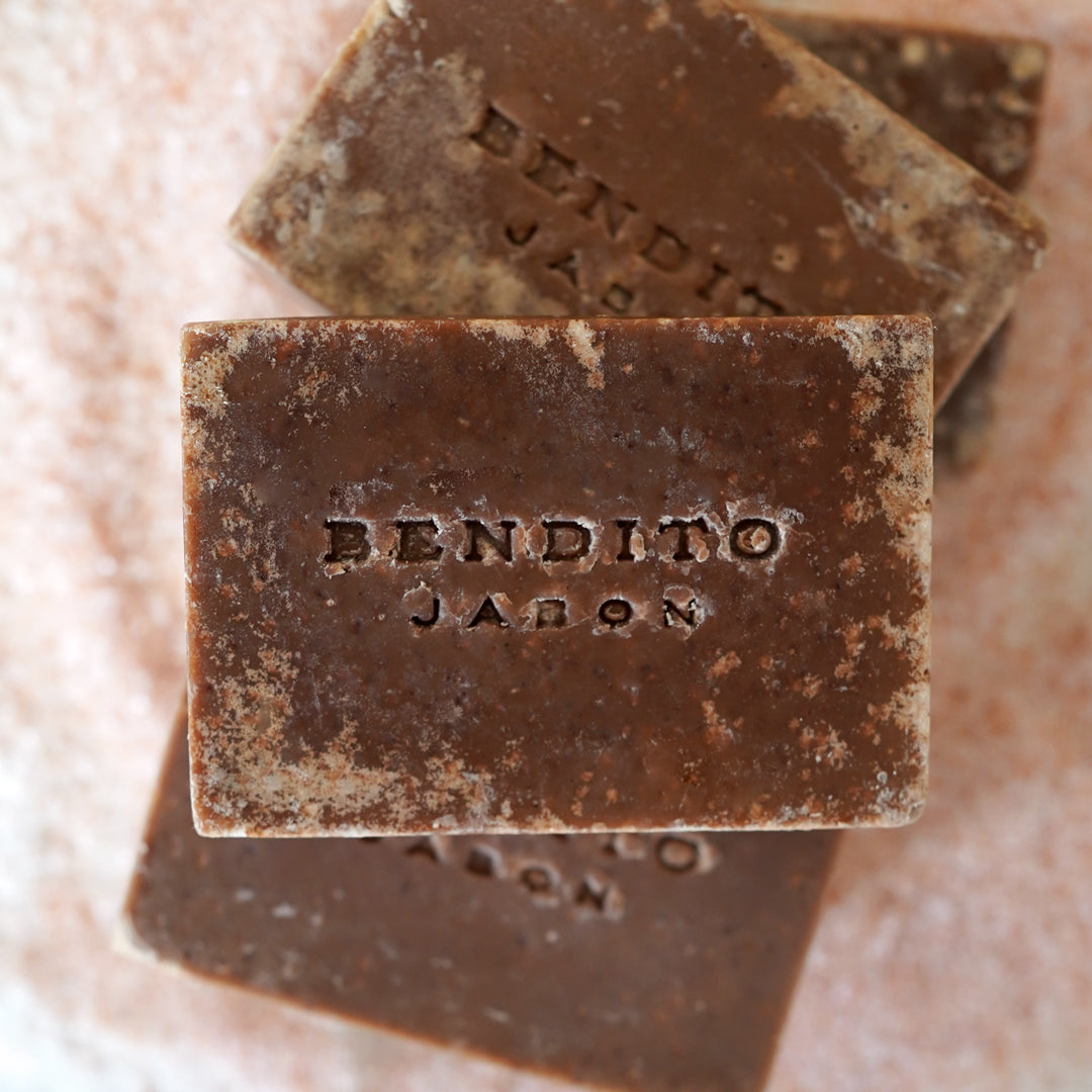 Jabón Artesanal - Cacao y Sal Rosa - Jabón Exfoliante Corporal
